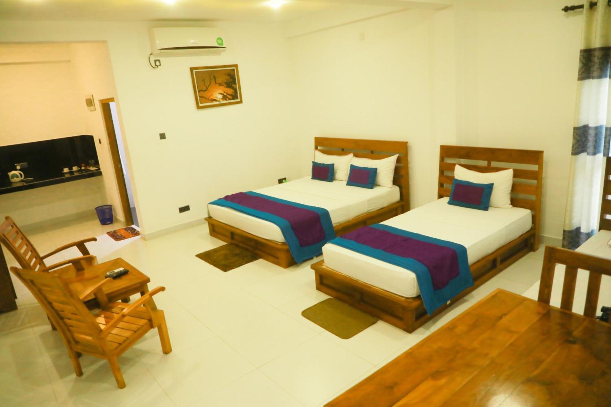 Athkandura Hotel Habarana Exterior photo